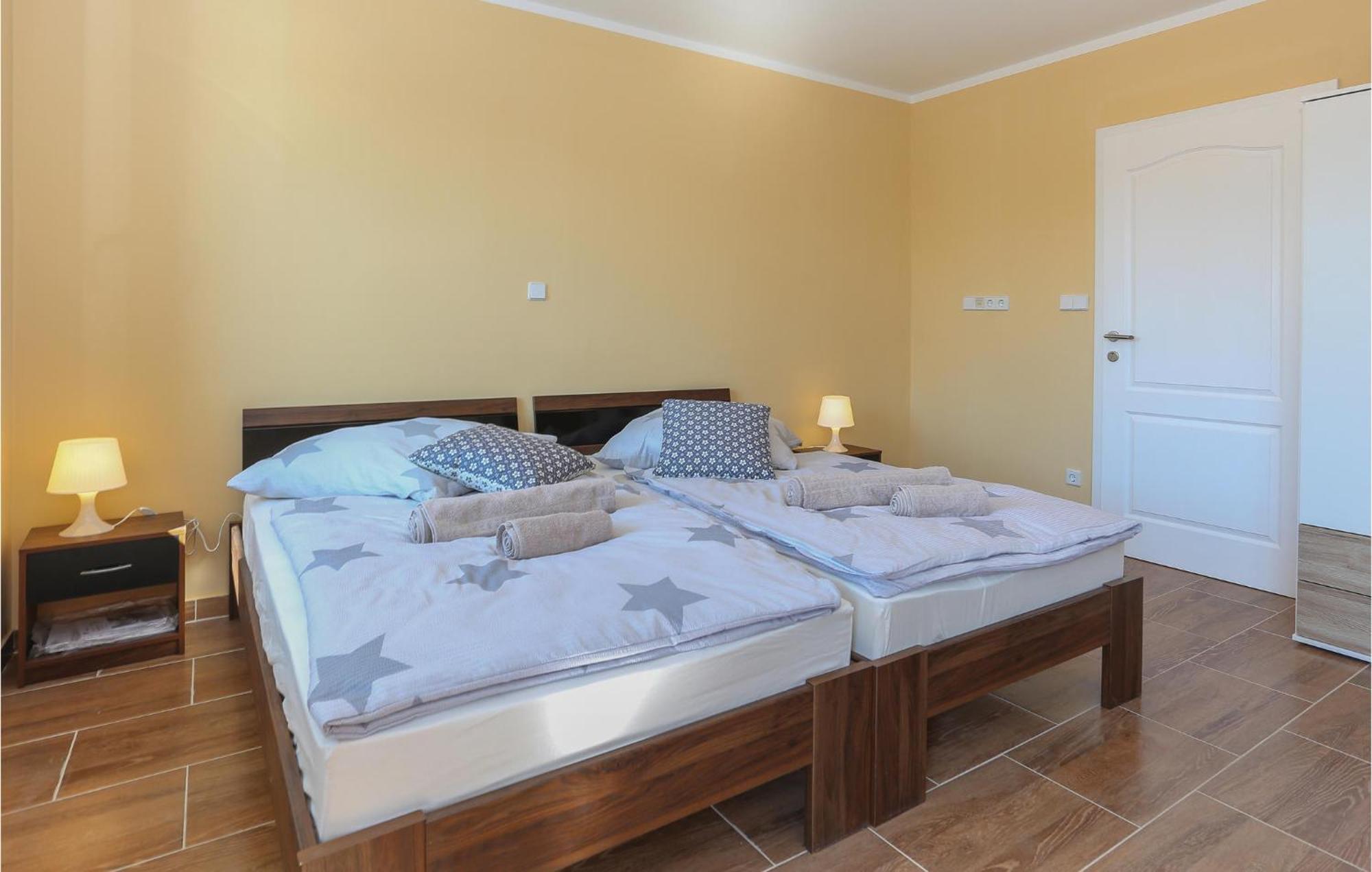 Apartmani Keran Kastela Bagian luar foto